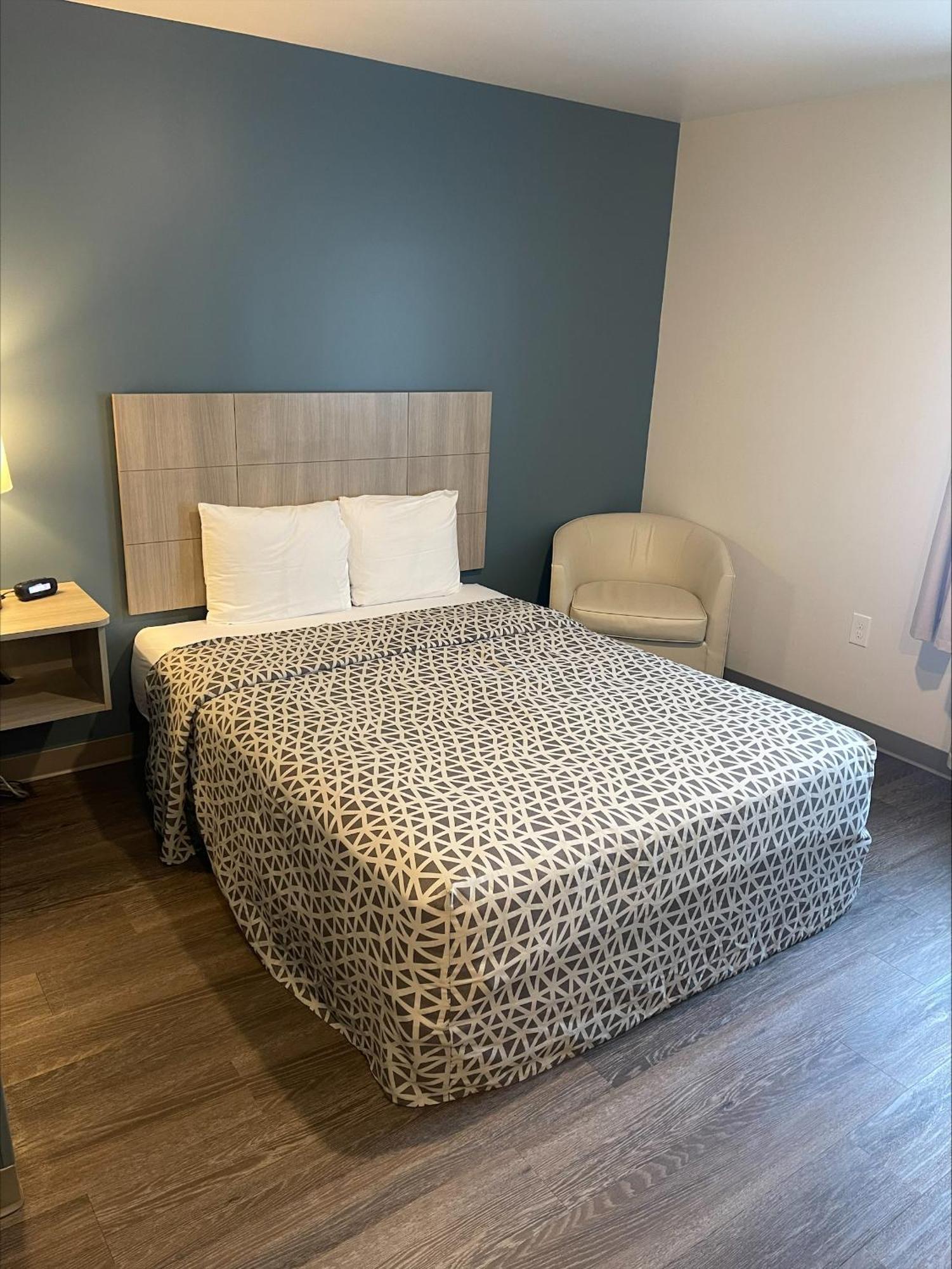 Woodspring Suites Grand Rapids Kentwood Cascade Habitación foto